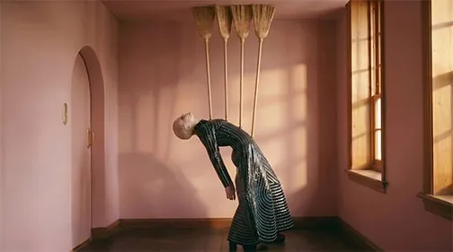Through the Dream Portal, figure 3 of 6