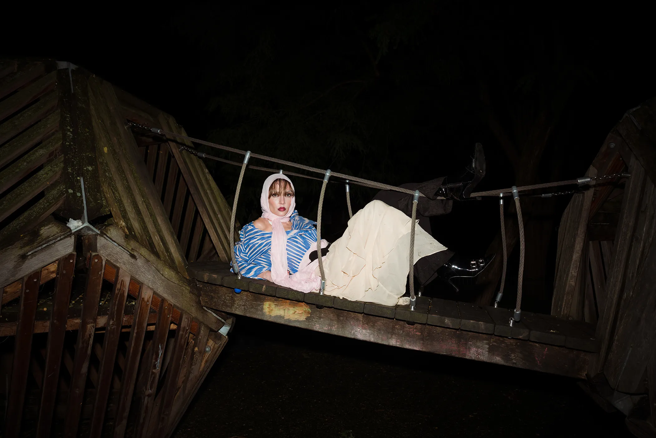 High Fashion, figure 13 of 22